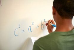 Liceo matematico, al via la sperimentazione nazionale in 100 scuole