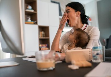 Perché il mondo del lavoro è ancora “contro” le madri?