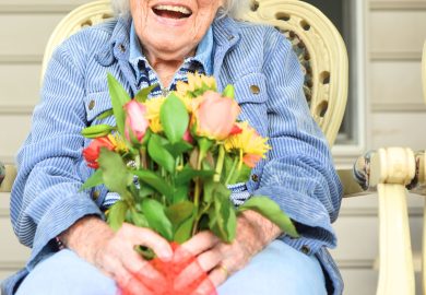 “Evito le discussioni, faccio ciò che mi piace” e compie 117 anni. Per la scienza il segreto è un altro