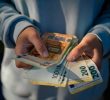 Perché investire sui ventenni triplica il benessere di tutti