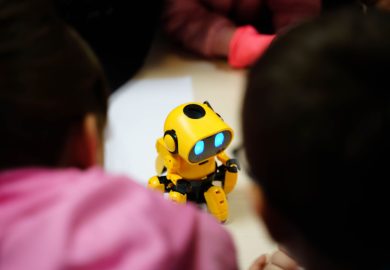 L’intelligenza artificiale entra in classe, dopo i chatbot arriva il rischio “Sally” (e c’è chi dice no)