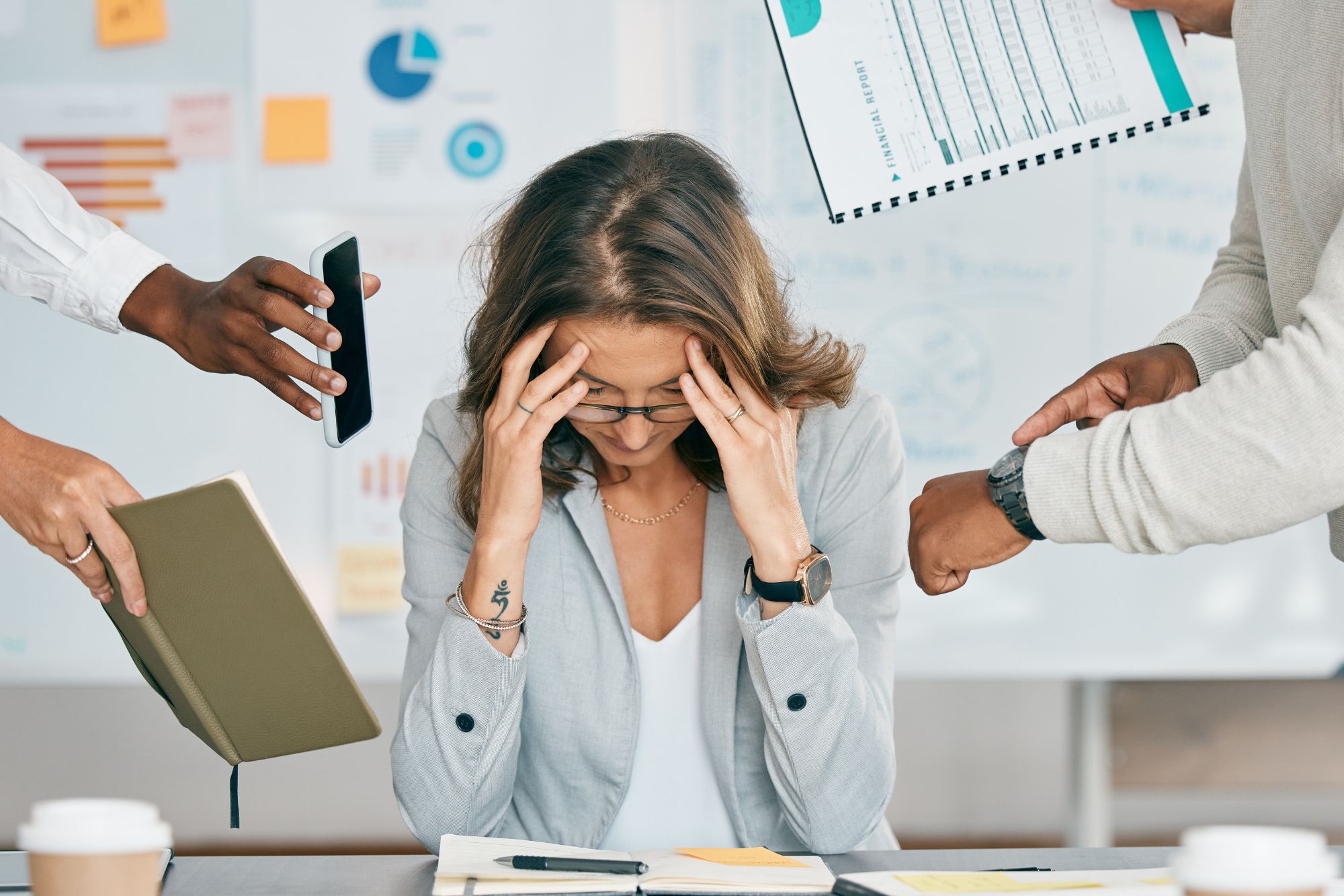 Sbagliare è umano (ma dipende con chi lavori): la verità su donne, uomini e errori in ufficio