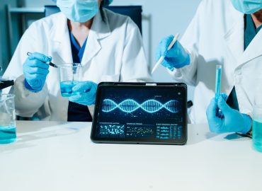 I limiti dell’eugenetica moderna, dal business del “neonato perfetto” alla lezione di Jan Grue