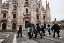 Carceri, cortei e stretta sui minori: cosa ne pensa il pedagogista