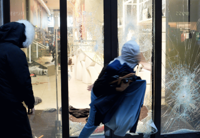 Scontri di Milano: i numeri smentiscono l’etichetta di “generazione violenta”